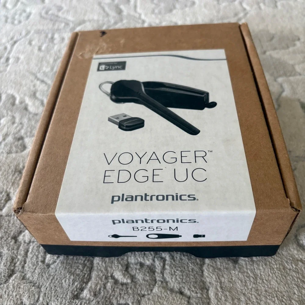Plantronics Voyager Edge UC B255-M Bluetooth Headset System Noise Canceling